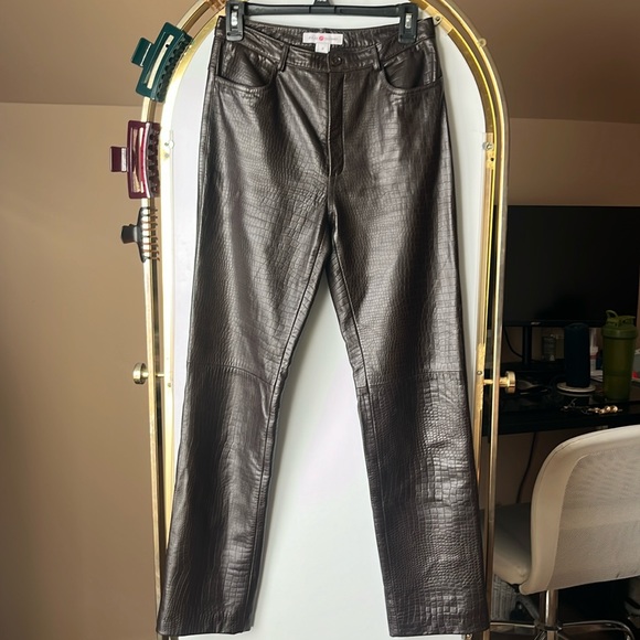 leather crocodile print pants brown - Picture 1 of 10